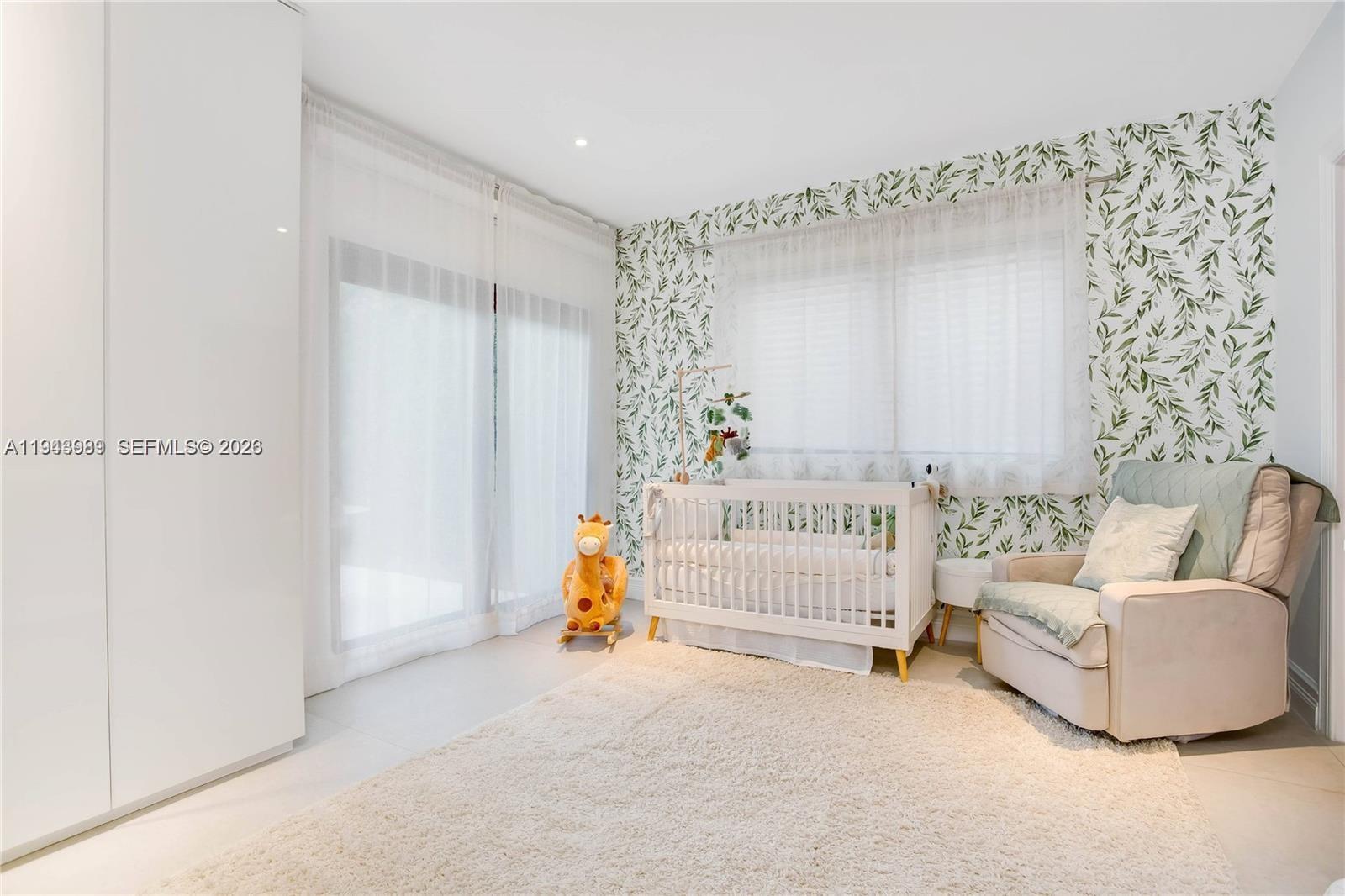 5911 Alton Rd Miami Beach, FL 33140