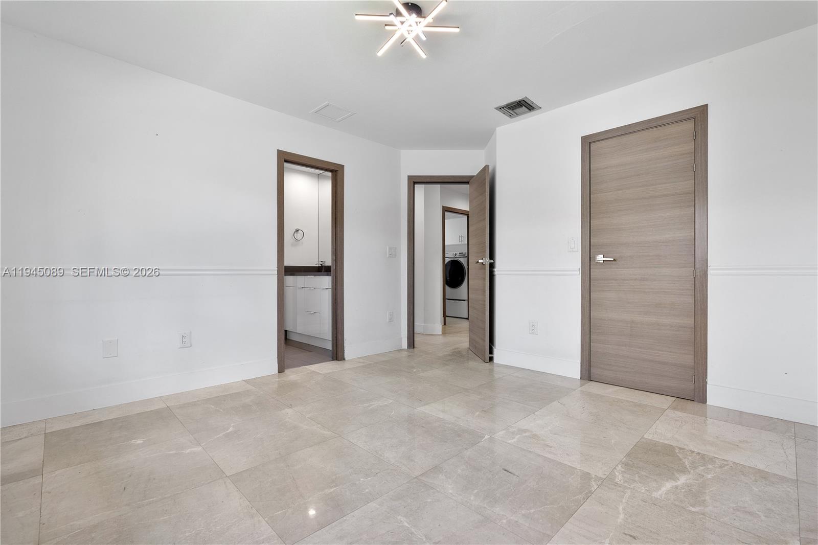 15501 SW 77th Ave Palmetto Bay, FL 33157