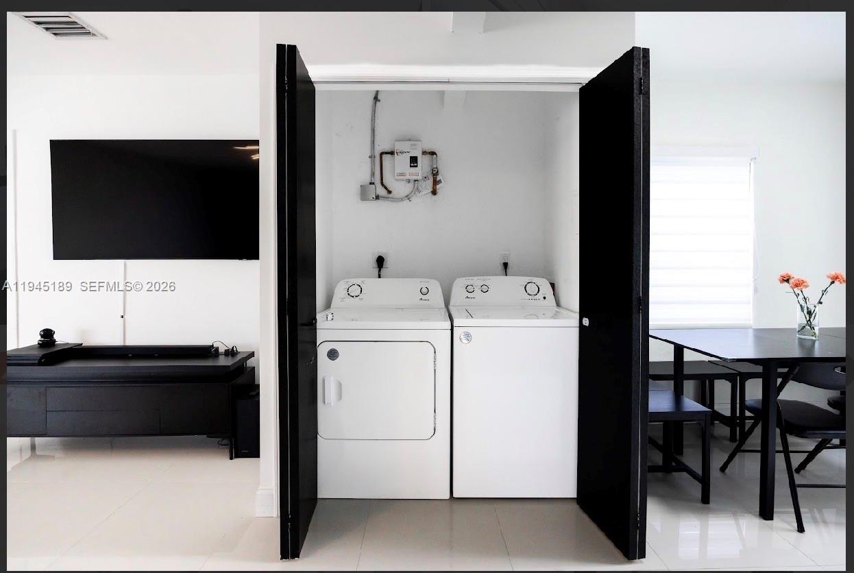 Undisclosed Address Miami, FL 33125