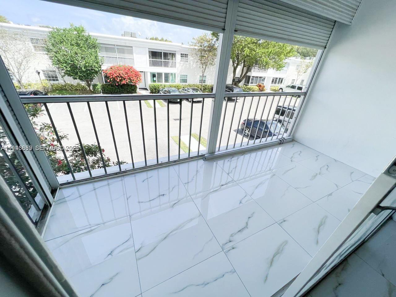 6395 Bay Clb Dr #4 Fort Lauderdale, FL 33308