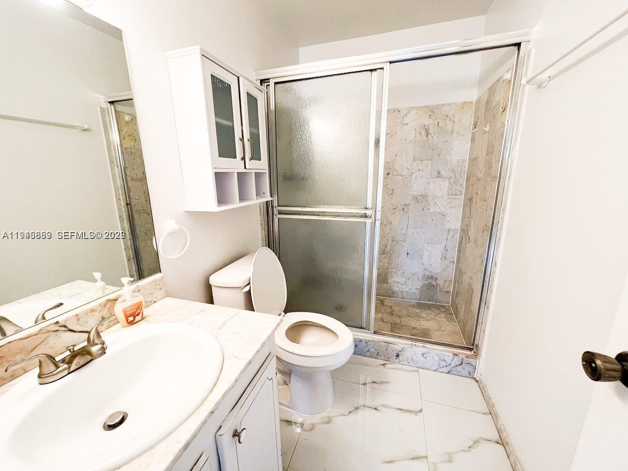 6395 Bay Clb Dr #4 Fort Lauderdale, FL 33308