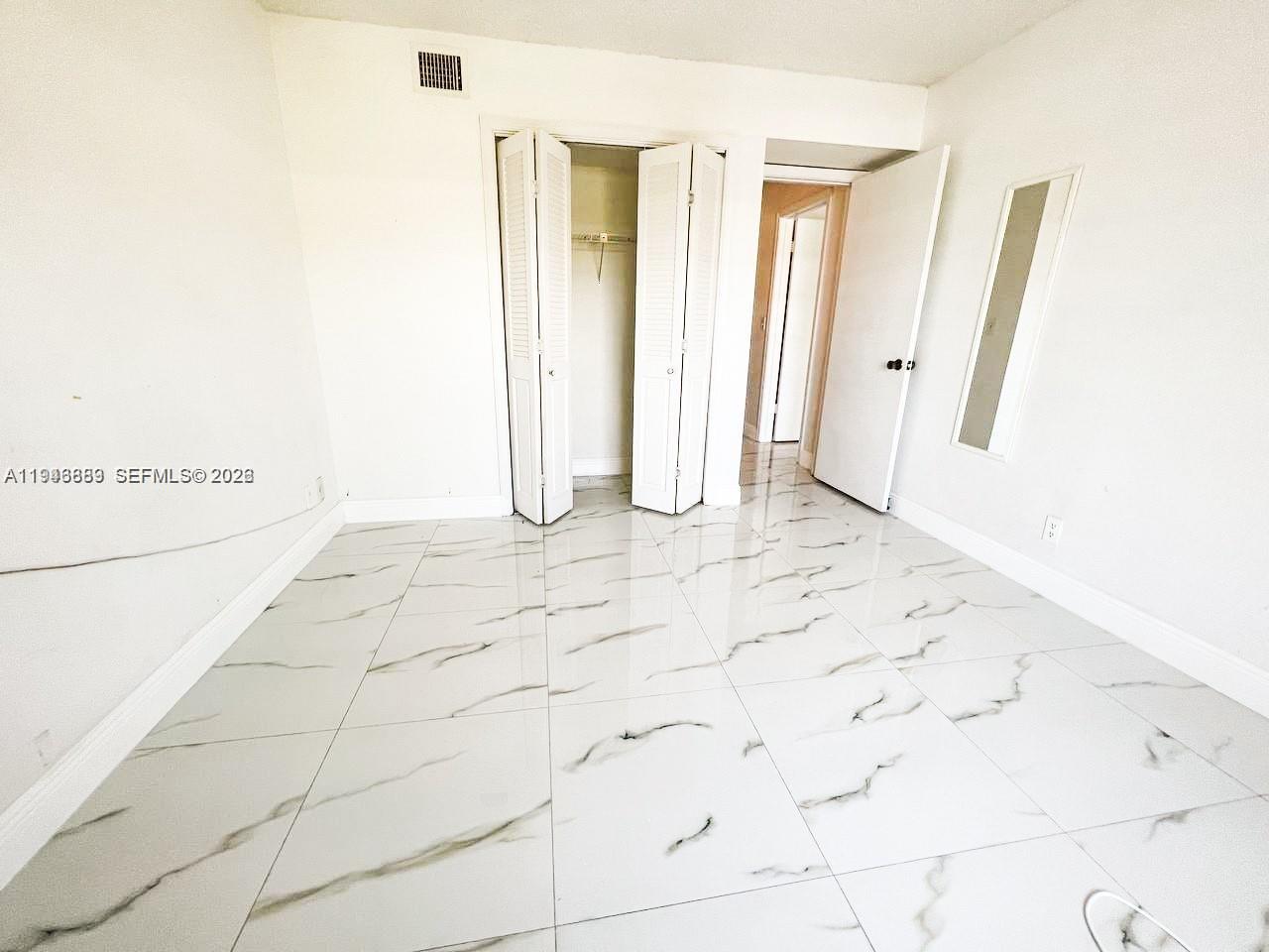 6395 Bay Clb Dr #4 Fort Lauderdale, FL 33308