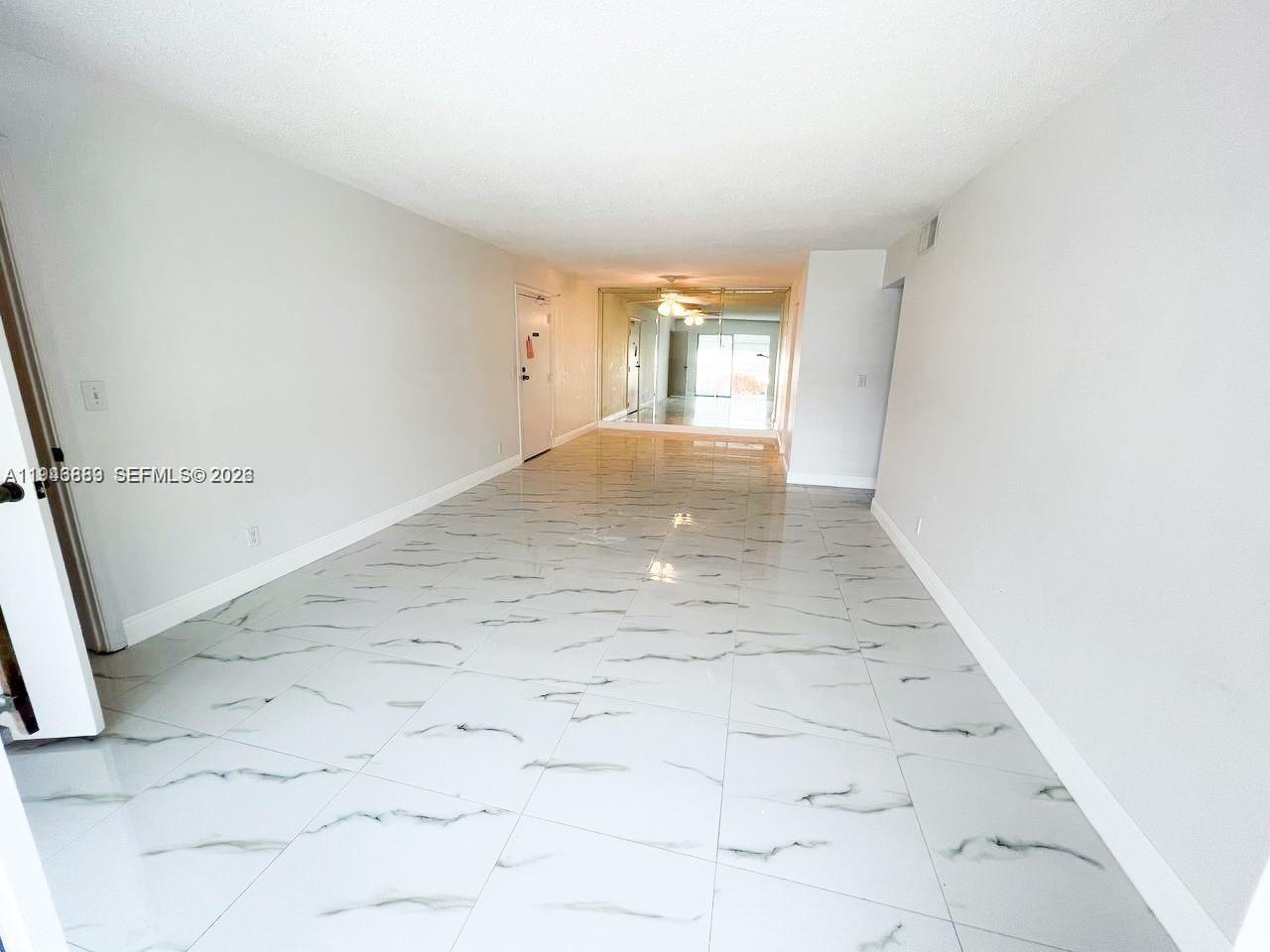 6395 Bay Clb Dr #4 Fort Lauderdale, FL 33308