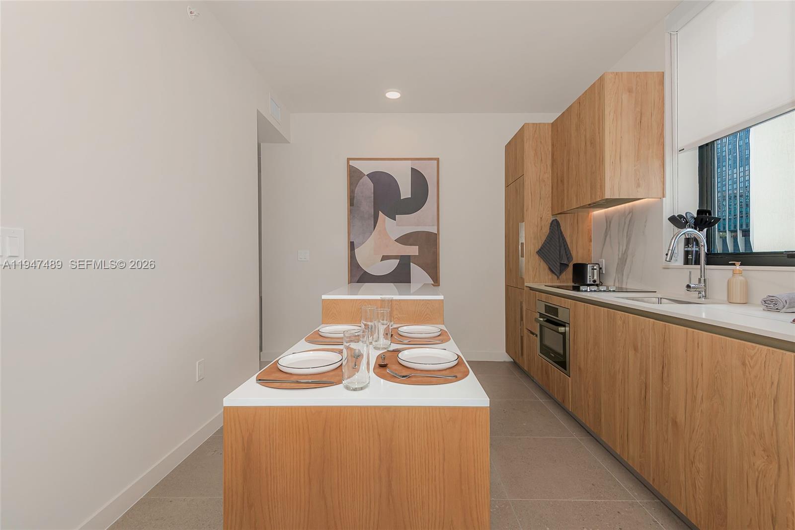 image The Crosby Miami Worldcenter40