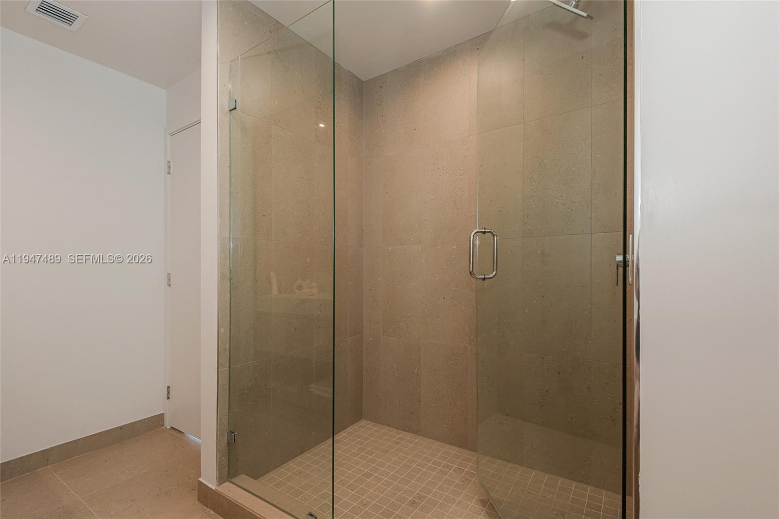 image The Crosby Miami Worldcenter49