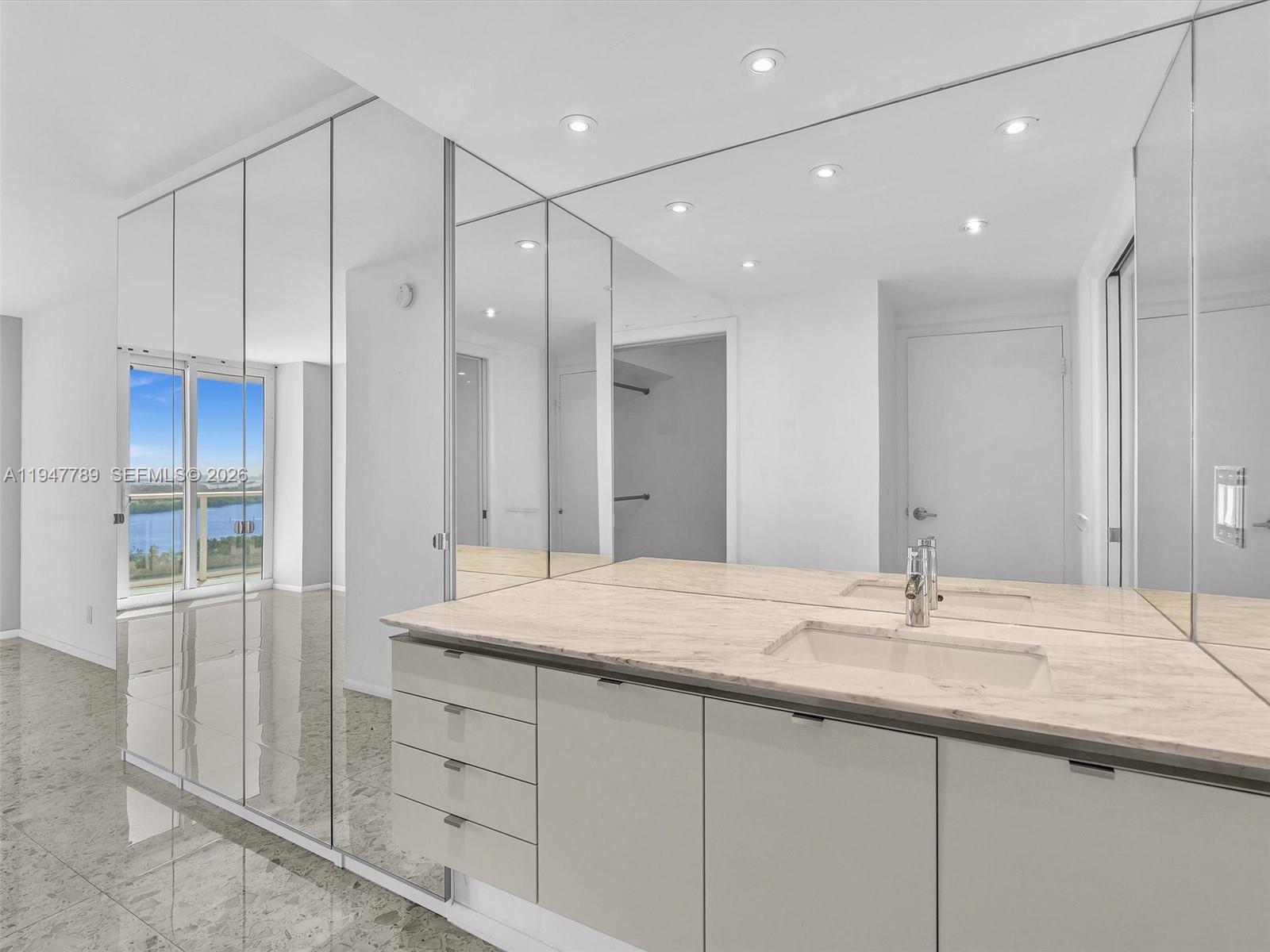 image Arlen House East21