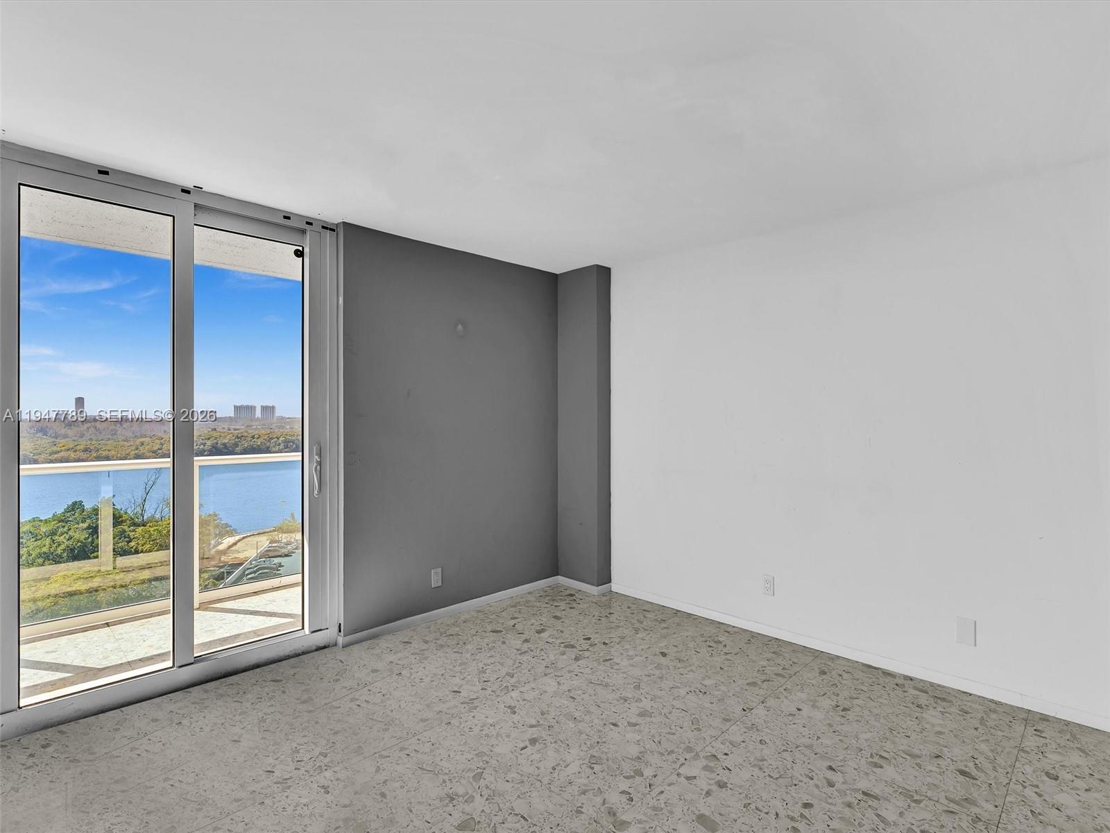 image Arlen House East27