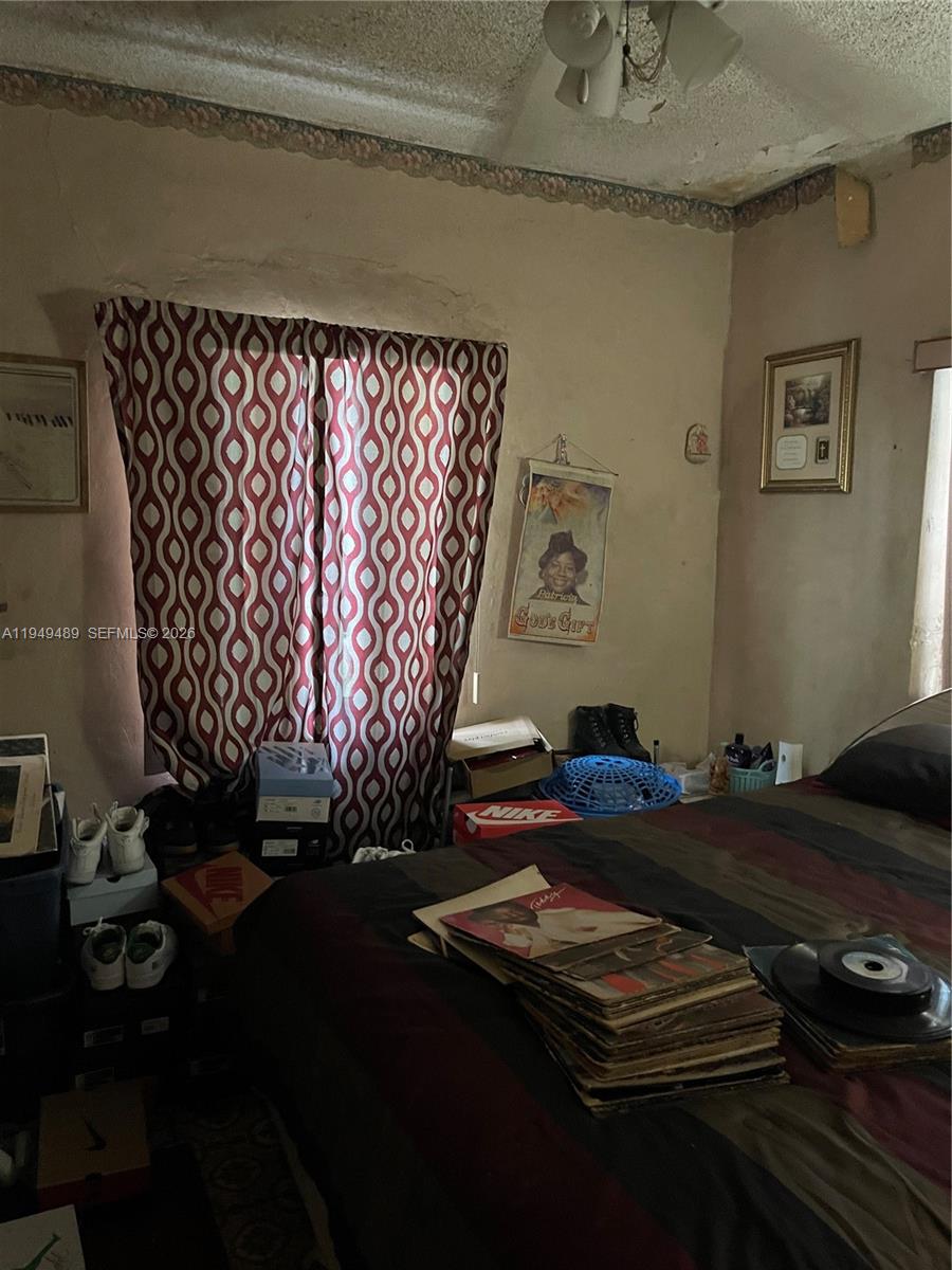 1120 NW 31st St Miami, FL 33127