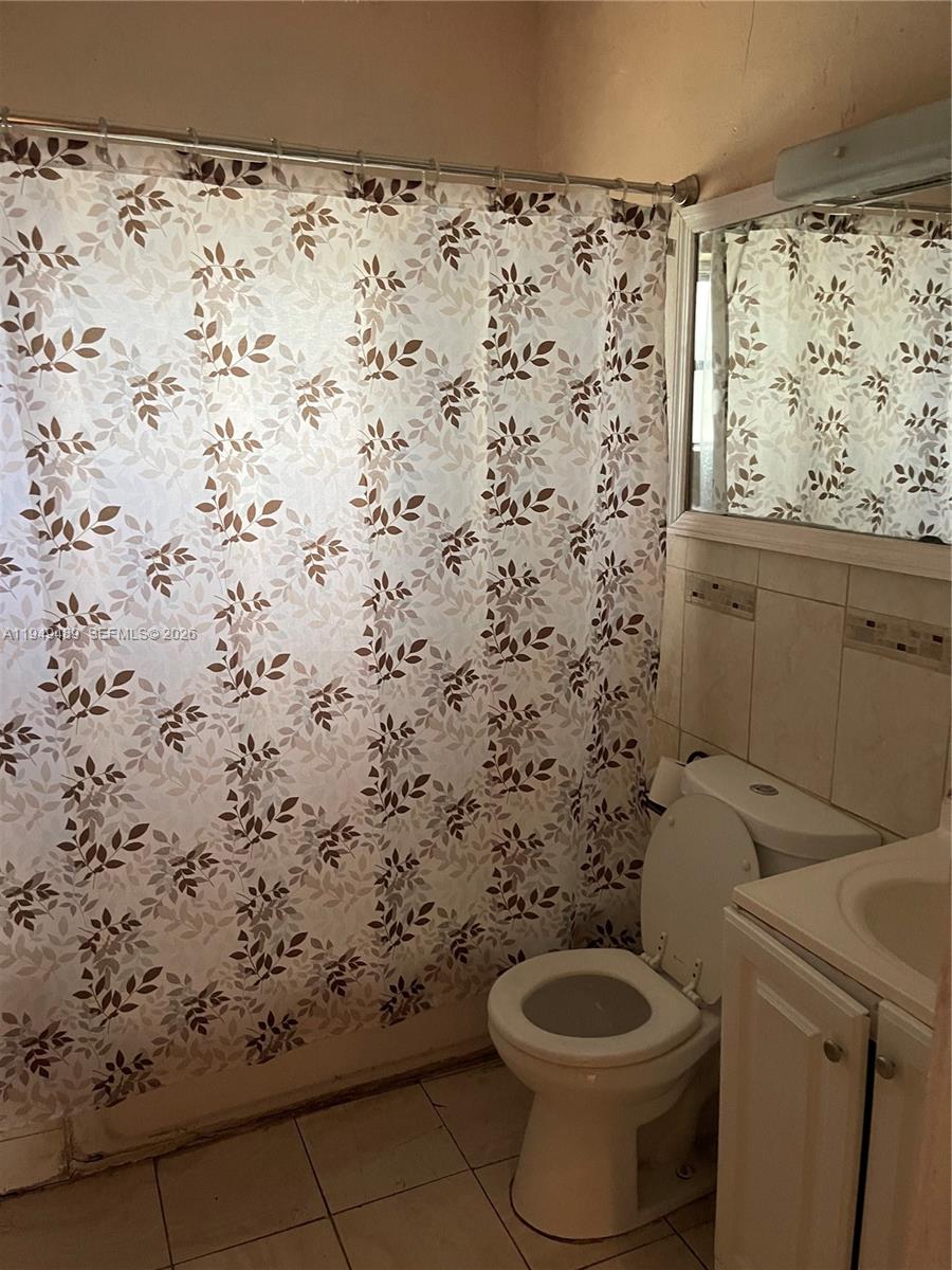 1120 NW 31st St Miami, FL 33127