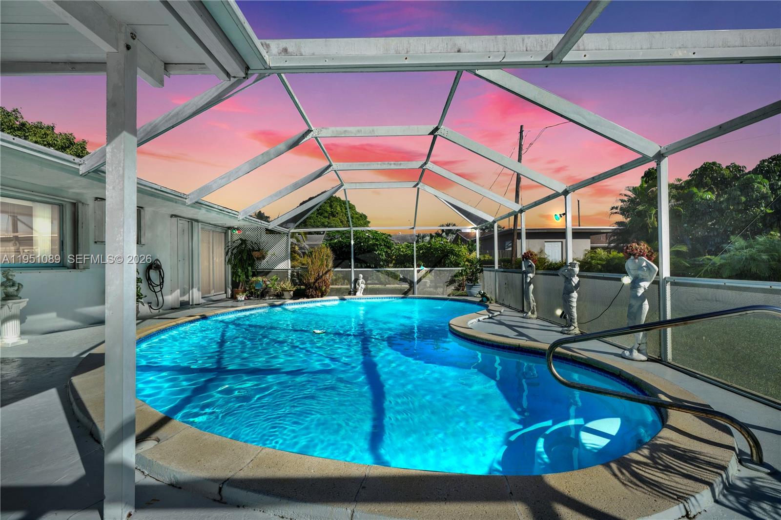 11260 SW 181st Ter Miami, FL 33157