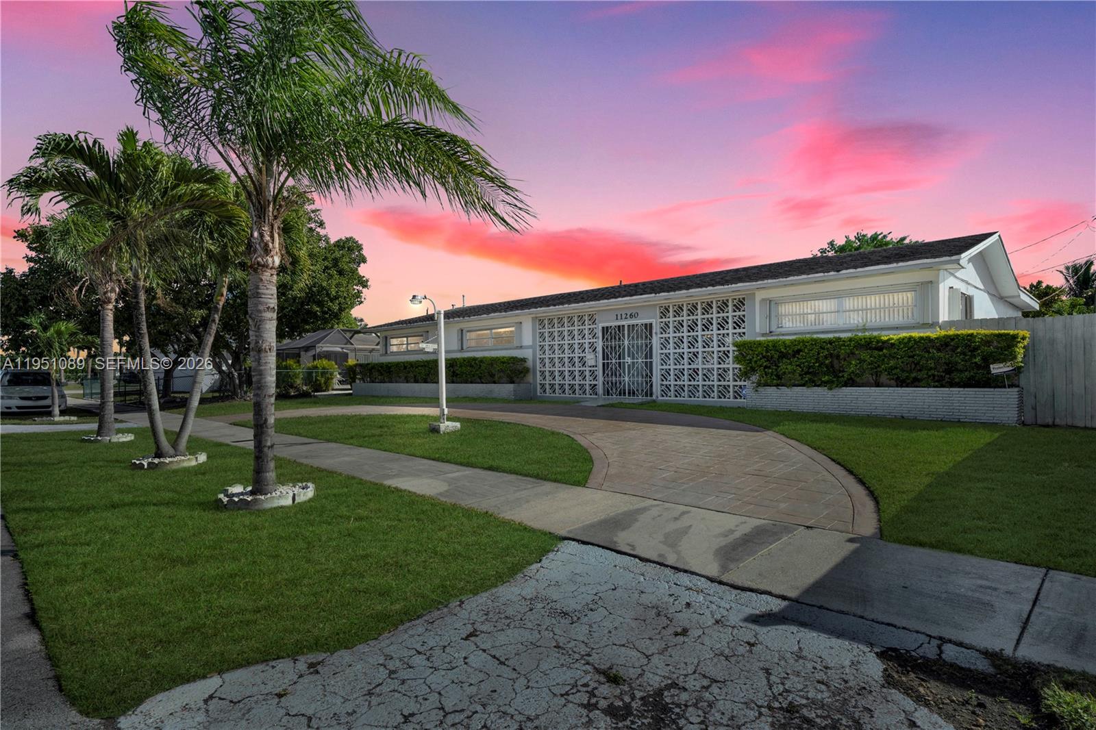 11260 SW 181st Ter Miami, FL 33157