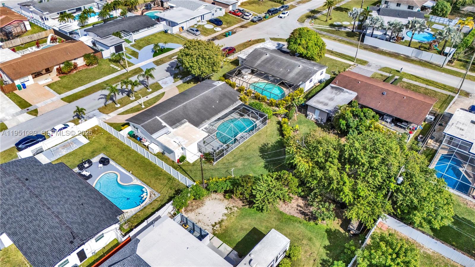 11260 SW 181st Ter Miami, FL 33157