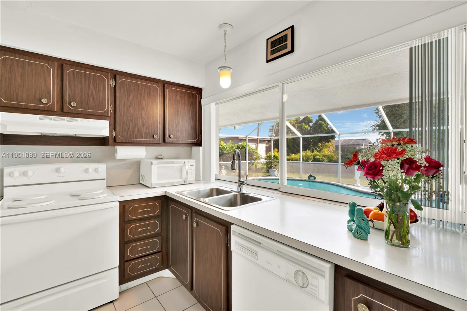 11260 SW 181st Ter Miami, FL 33157