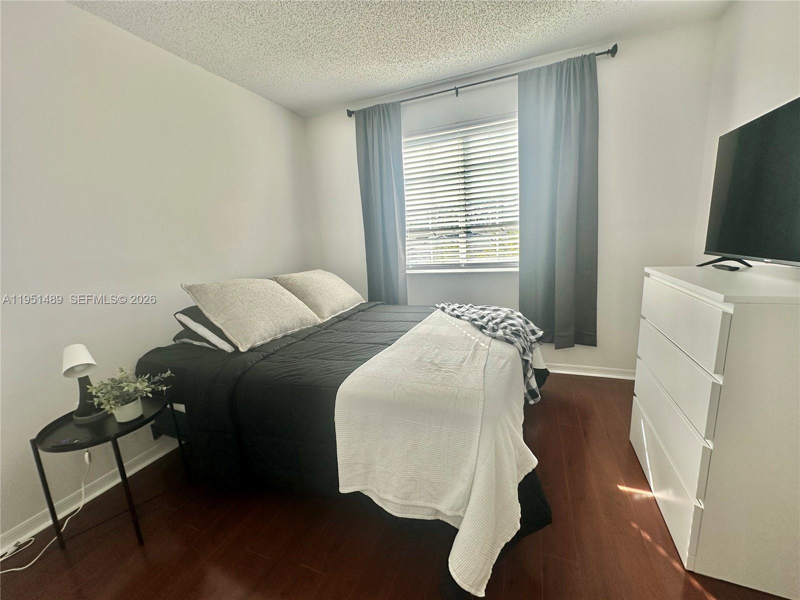 18715 NW 1st St Pembroke Pines, FL 33029