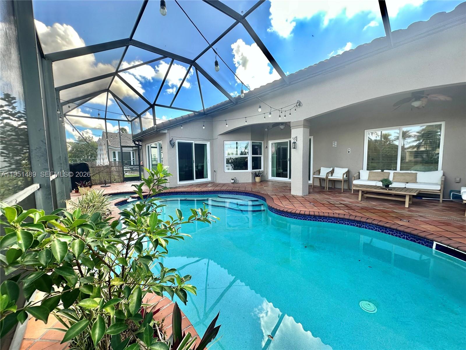 18715 NW 1st St Pembroke Pines, FL 33029