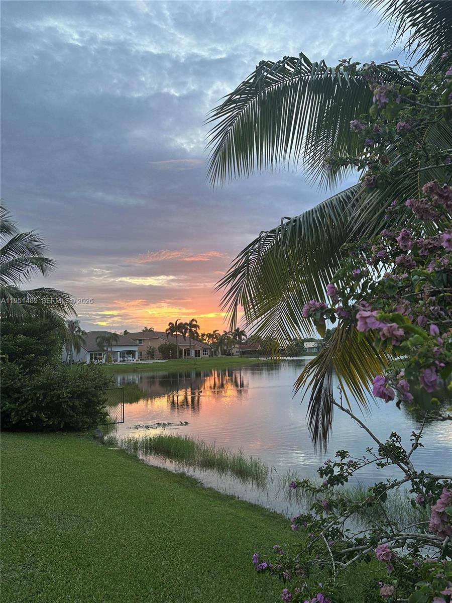 18715 NW 1st St Pembroke Pines, FL 33029