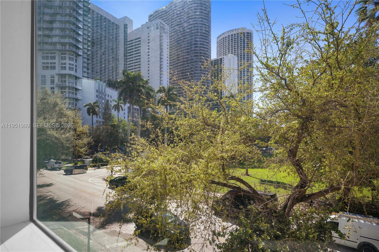 2001 Biscayne Blvd #3213 Miami, FL 33137