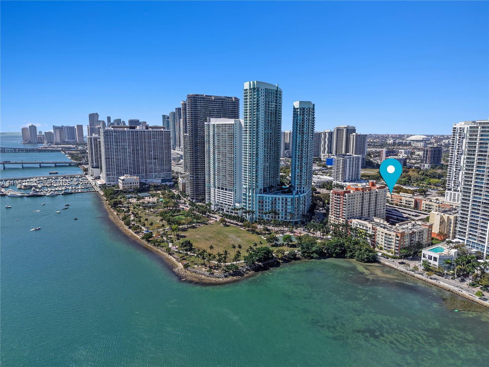 2001 Biscayne Blvd #3213 Miami, FL 33137