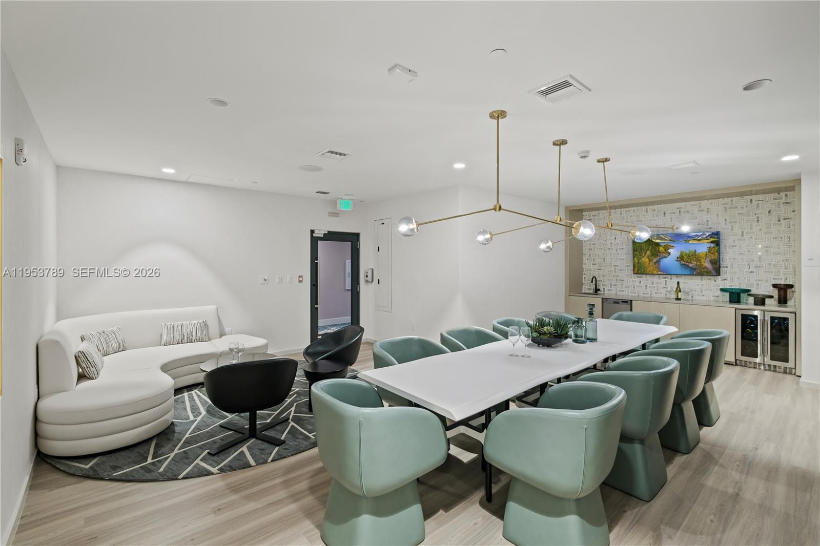 101 Diplomat Pkwy #1703 Hallandale Beach, FL 33009