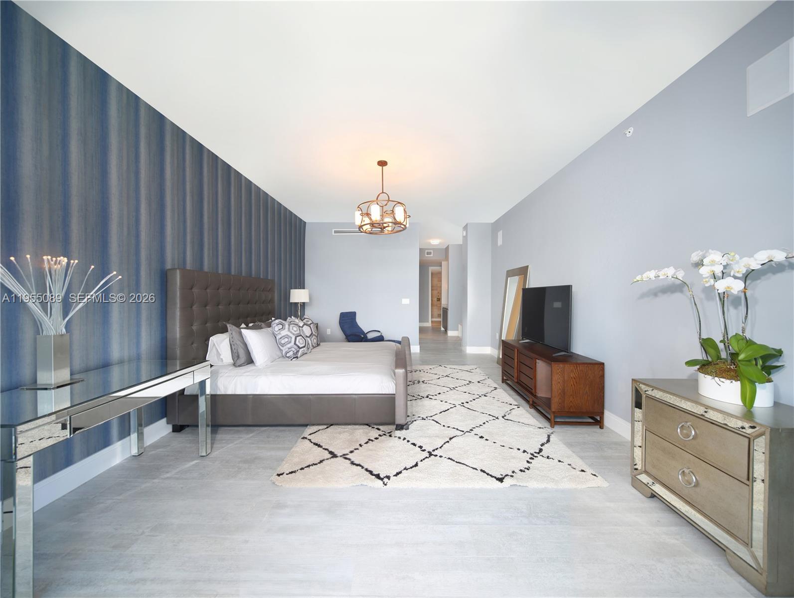 3300 NE 188th St #315 Aventura, FL 33180