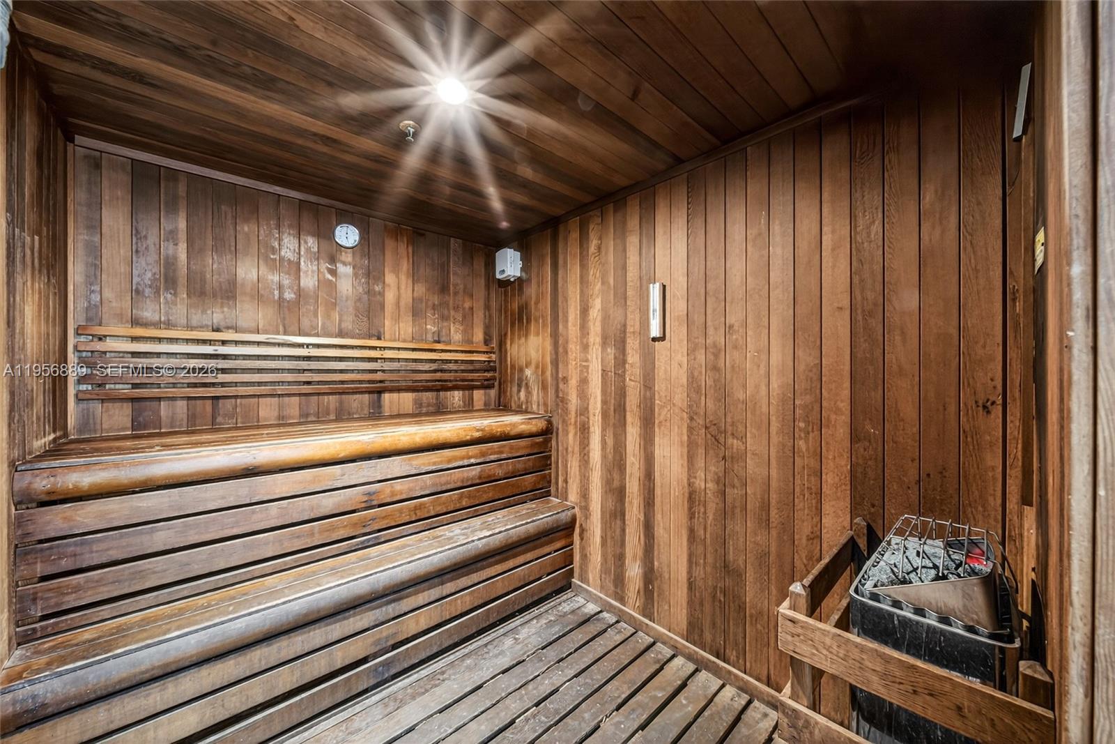 image 500 Brickell East43