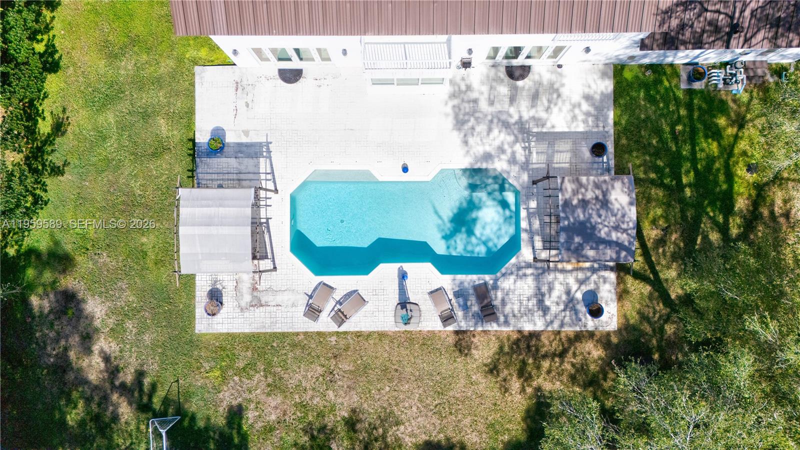 7330 SW 165th St Palmetto Bay, FL 33157