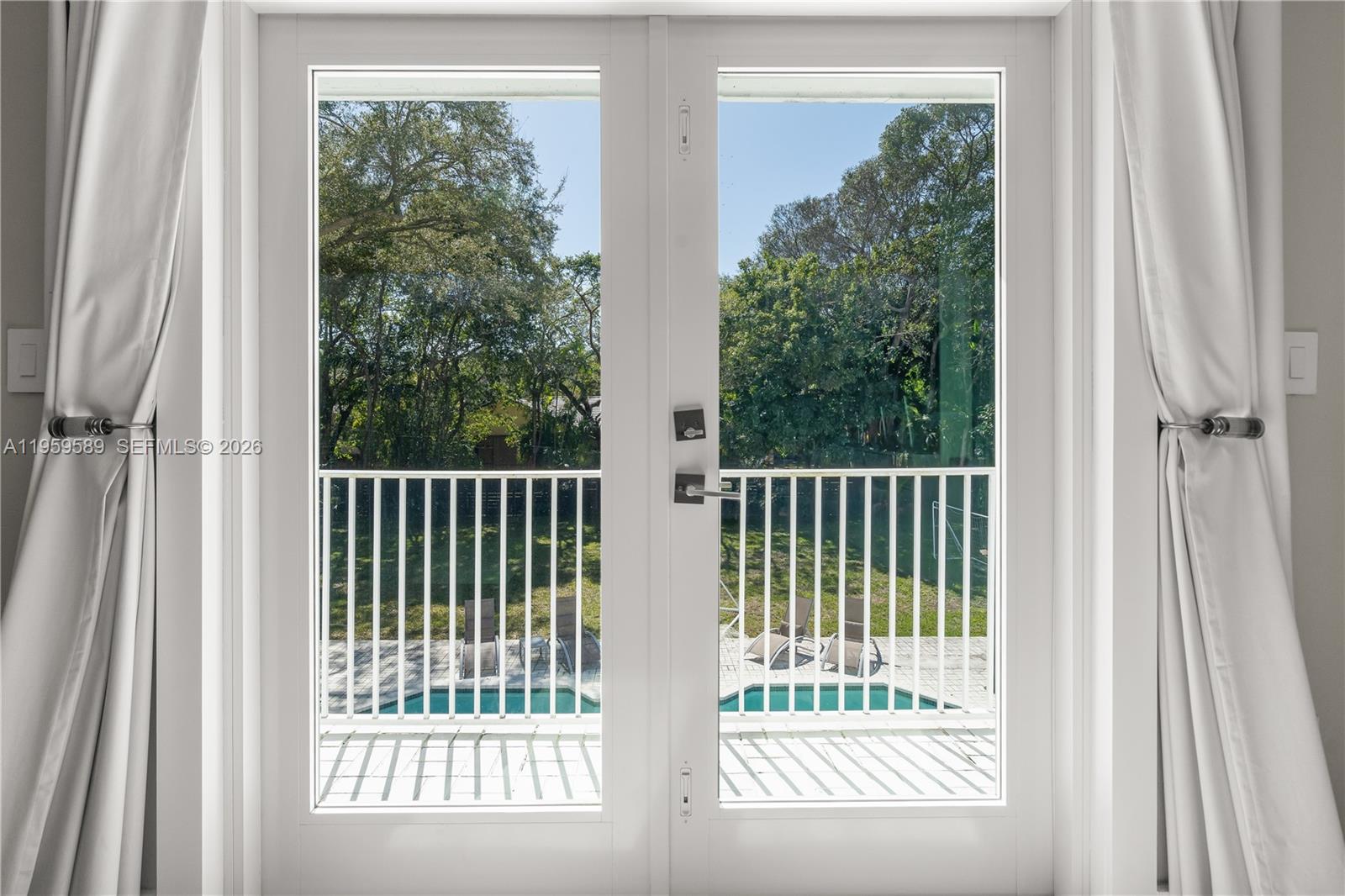 7330 SW 165th St Palmetto Bay, FL 33157