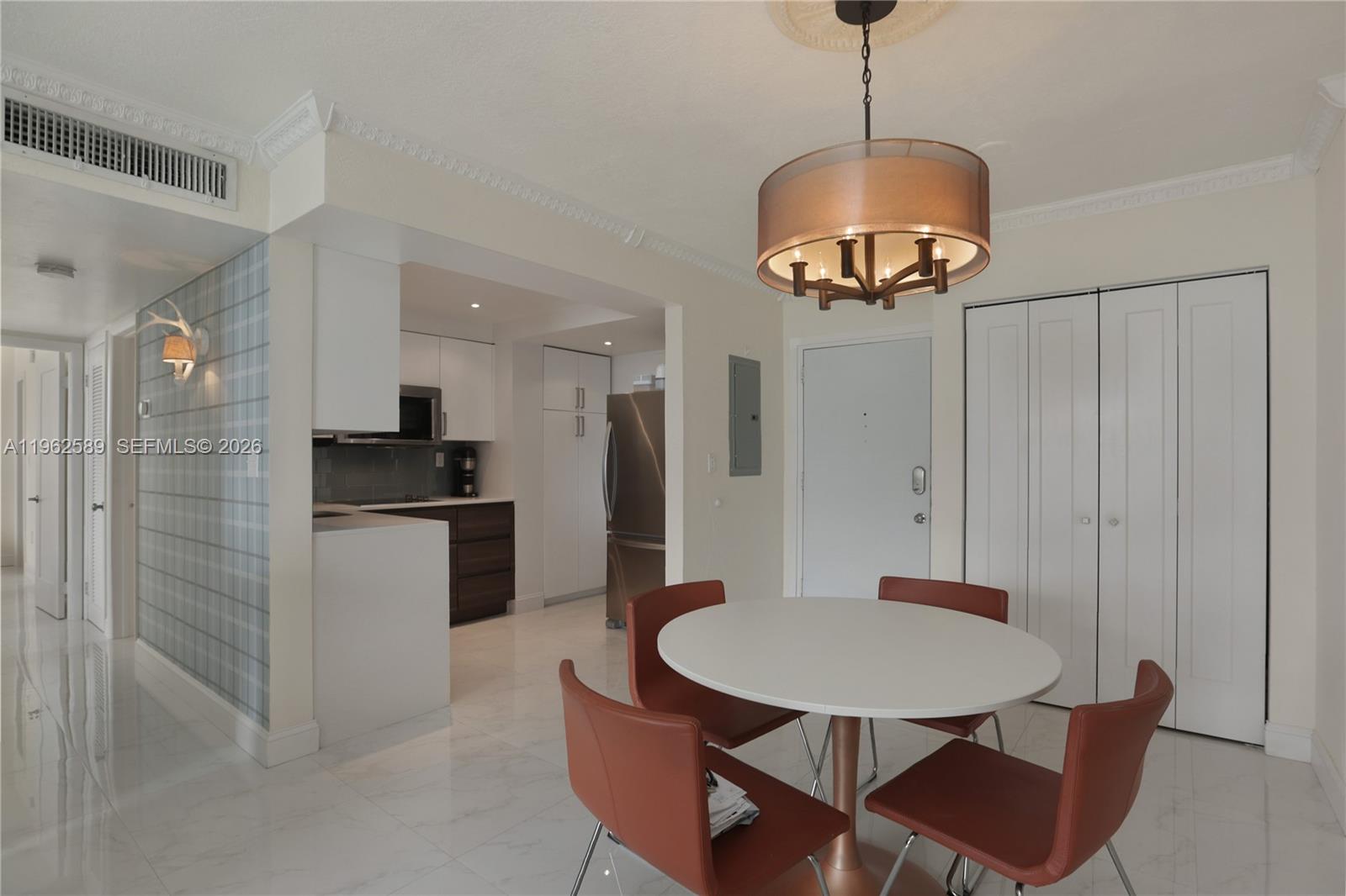 1345 Lincoln Rd #1003 Miami Beach, FL 33139