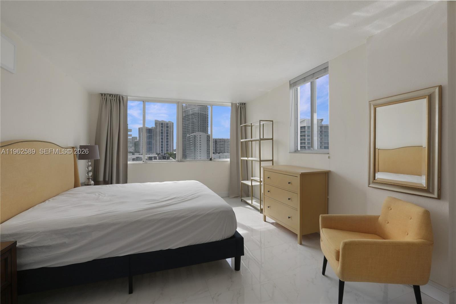 1345 Lincoln Rd #1003 Miami Beach, FL 33139