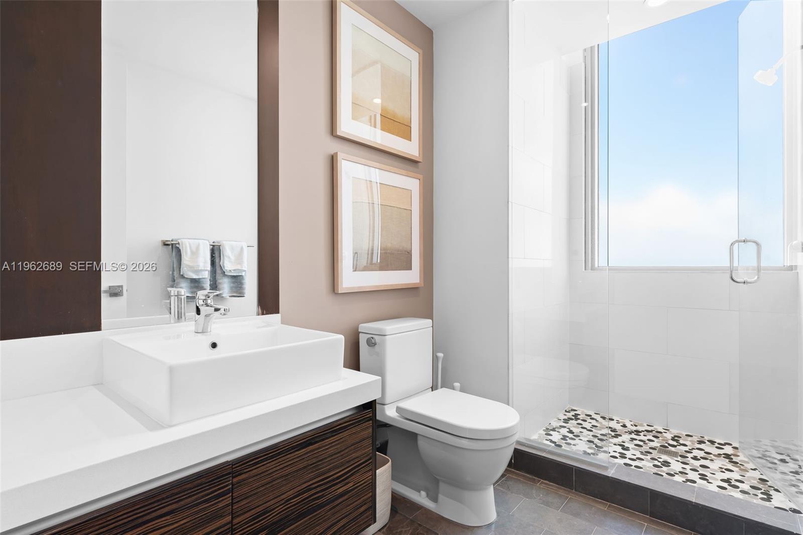 1100 Biscayne Blvd #5706 Miami, FL 33132