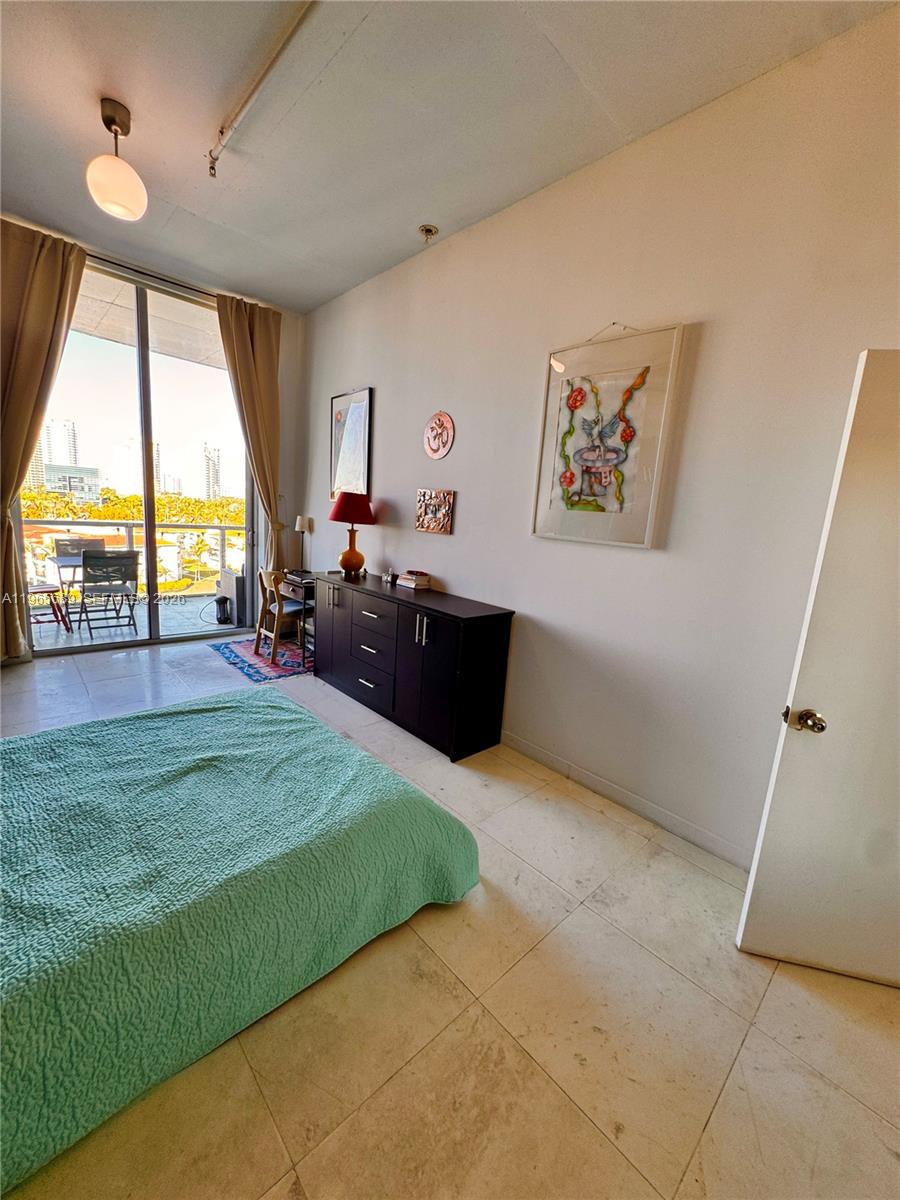 image Uptown Marina Lofts17