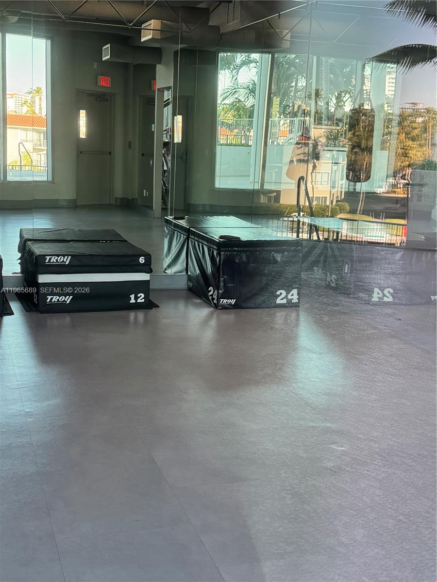 image Uptown Marina Lofts28