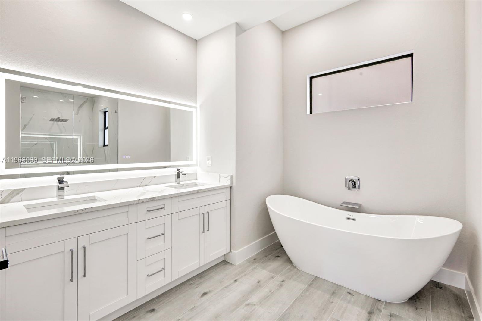 1020 Nw 33rd Pl Cape Coral, FL 33993