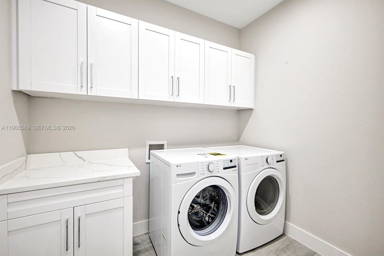 1020 Nw 33rd Pl Cape Coral, FL 33993