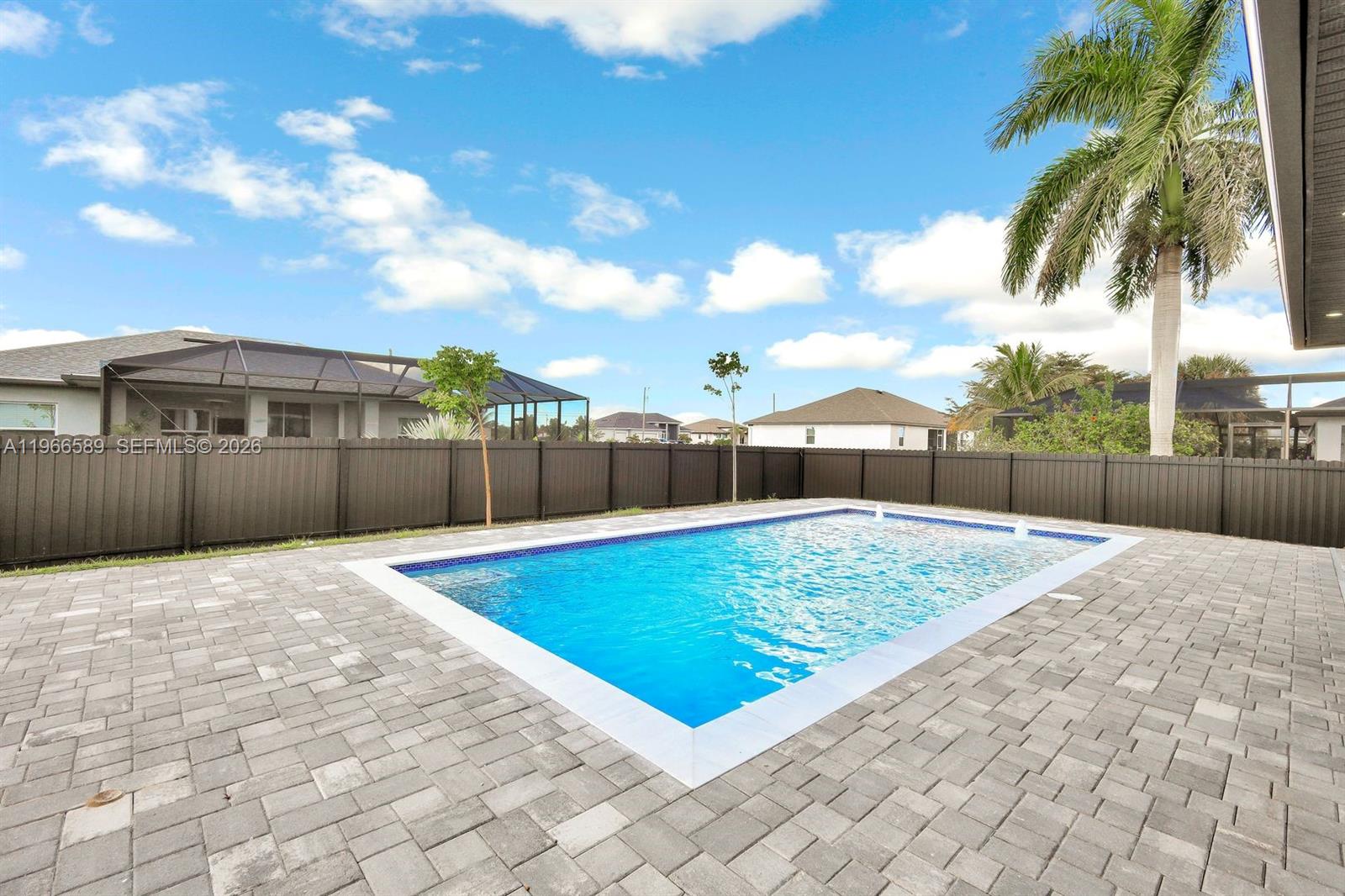 1020 Nw 33rd Pl Cape Coral, FL 33993