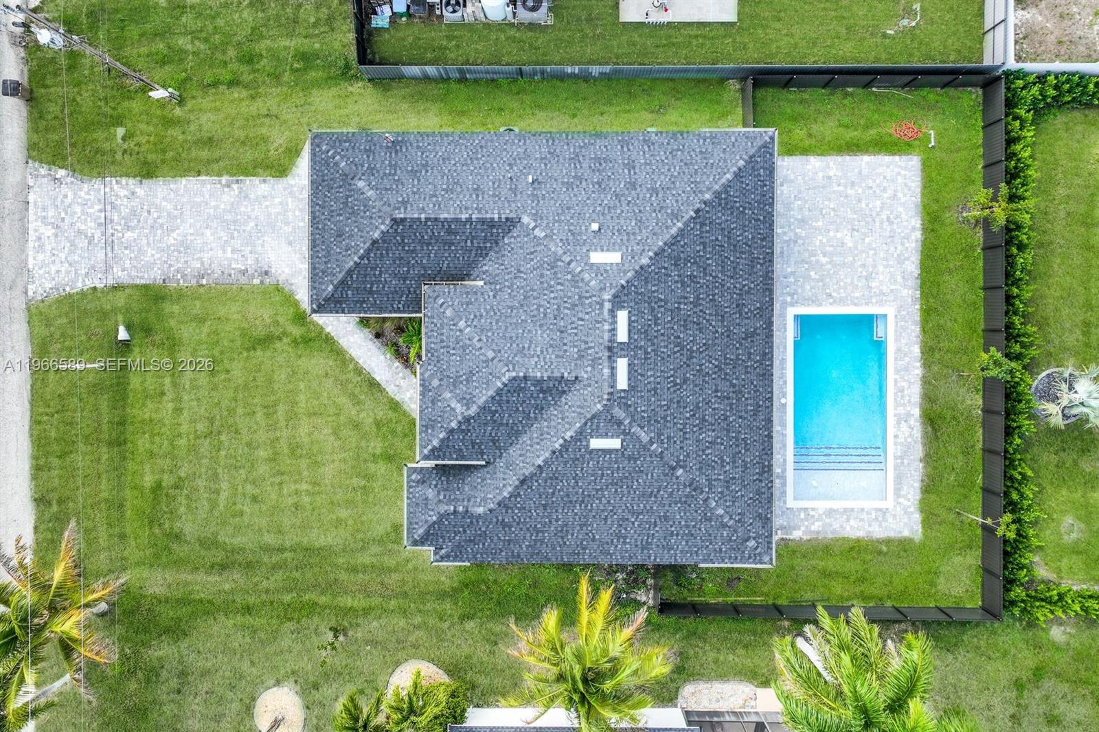 1020 Nw 33rd Pl Cape Coral, FL 33993