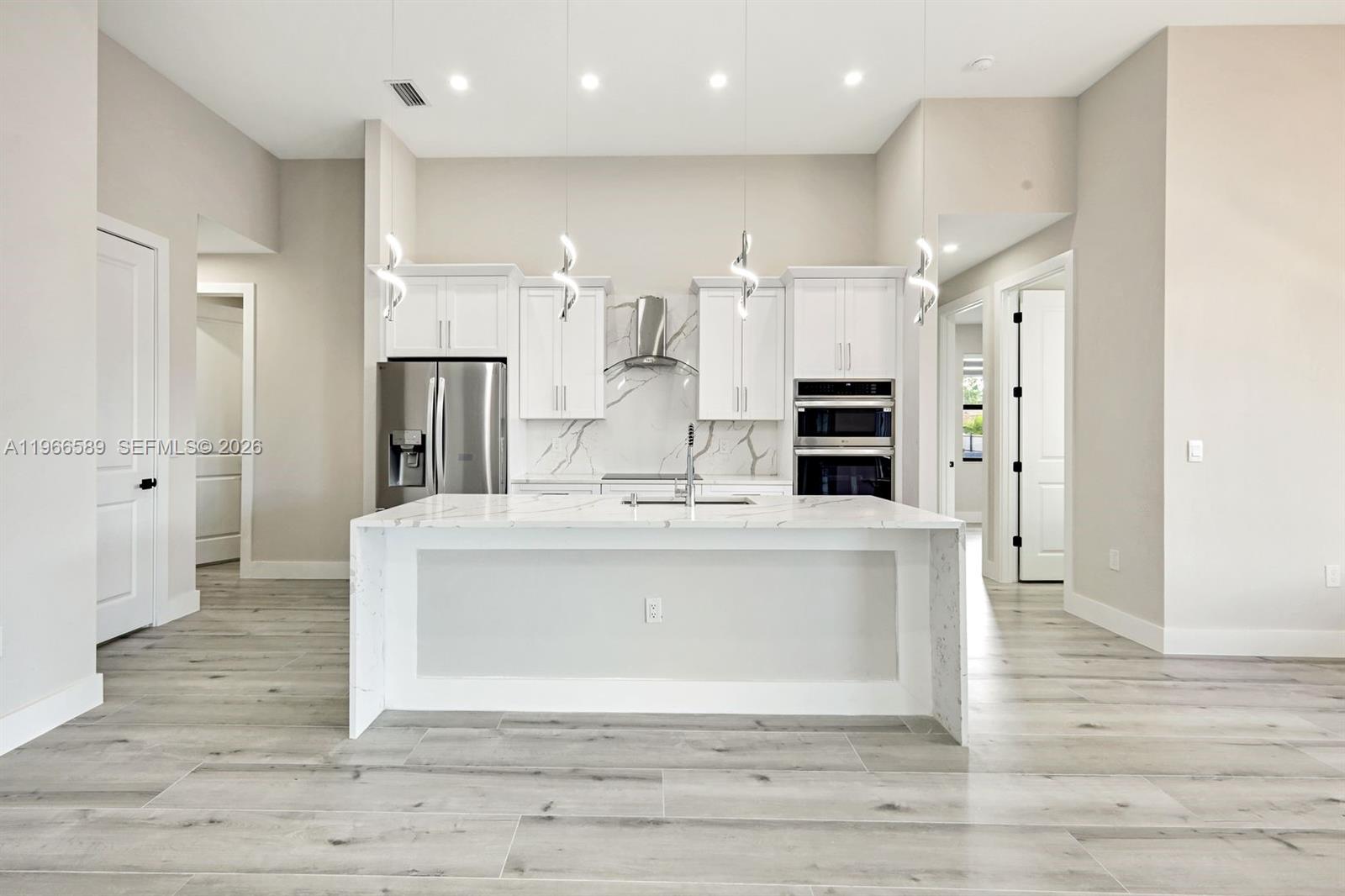 1020 Nw 33rd Pl Cape Coral, FL 33993