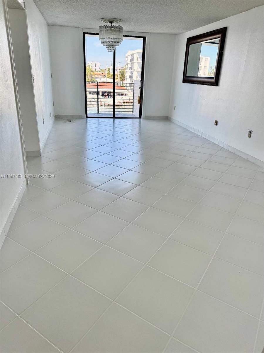 8100 Byron Ave #303 Miami Beach, FL 33141