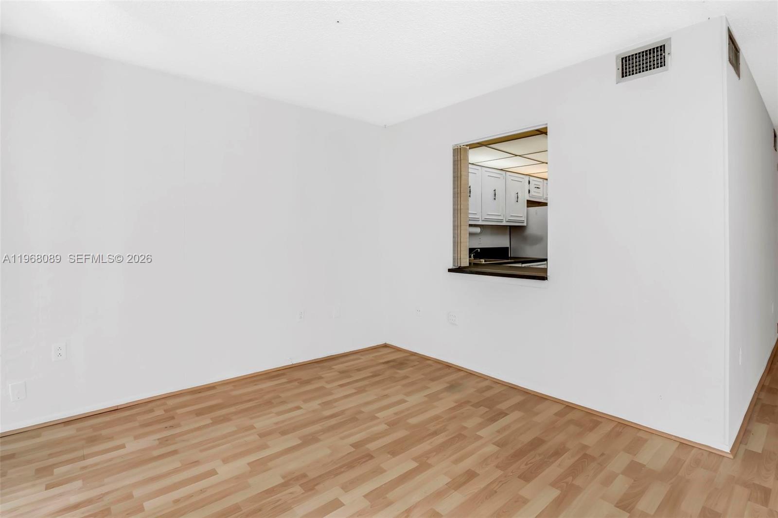 801 Three Iss Blvd #111 Hallandale Beach, FL 33009