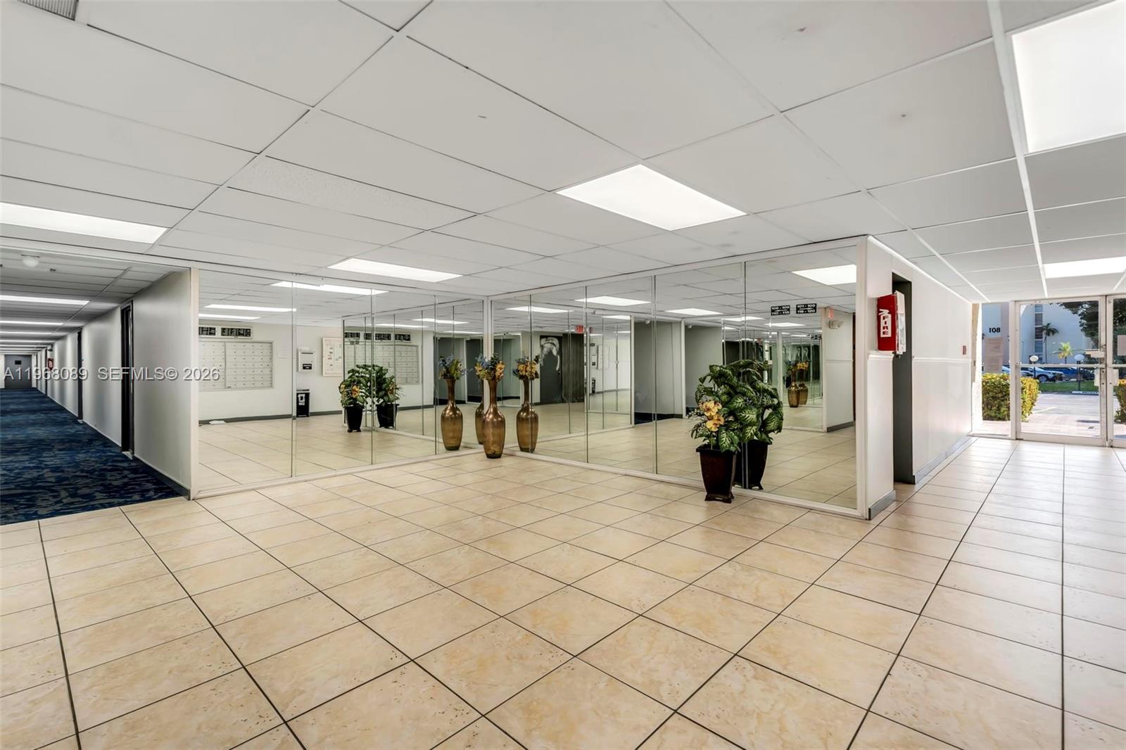 801 Three Iss Blvd #111 Hallandale Beach, FL 33009