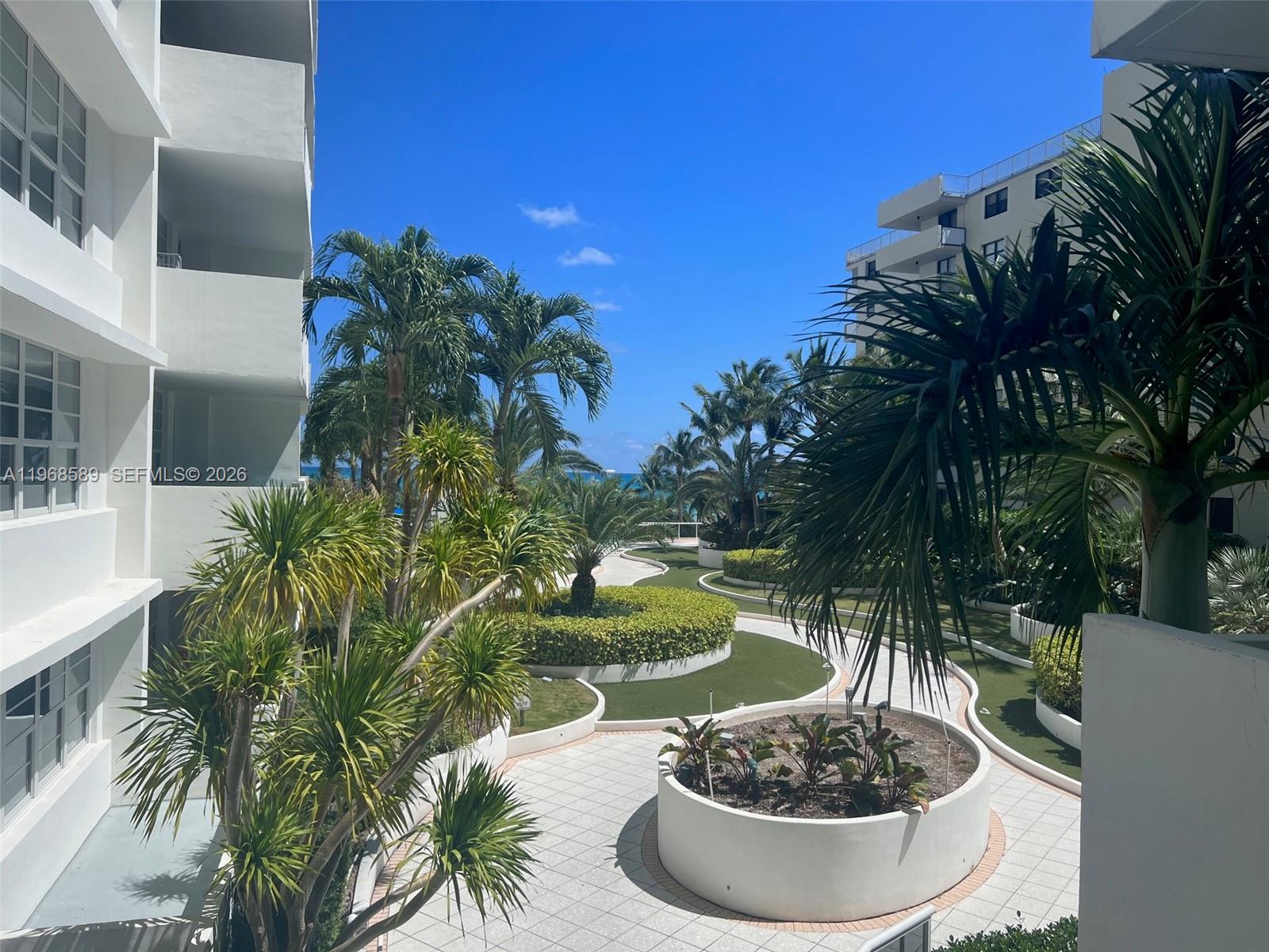 100 Lincoln Rd #415 Miami Beach, FL 33139