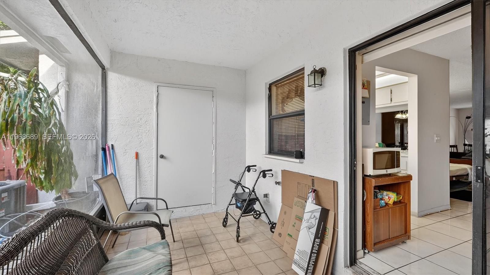 10413 NW 6th St Pembroke Pines, FL 33026