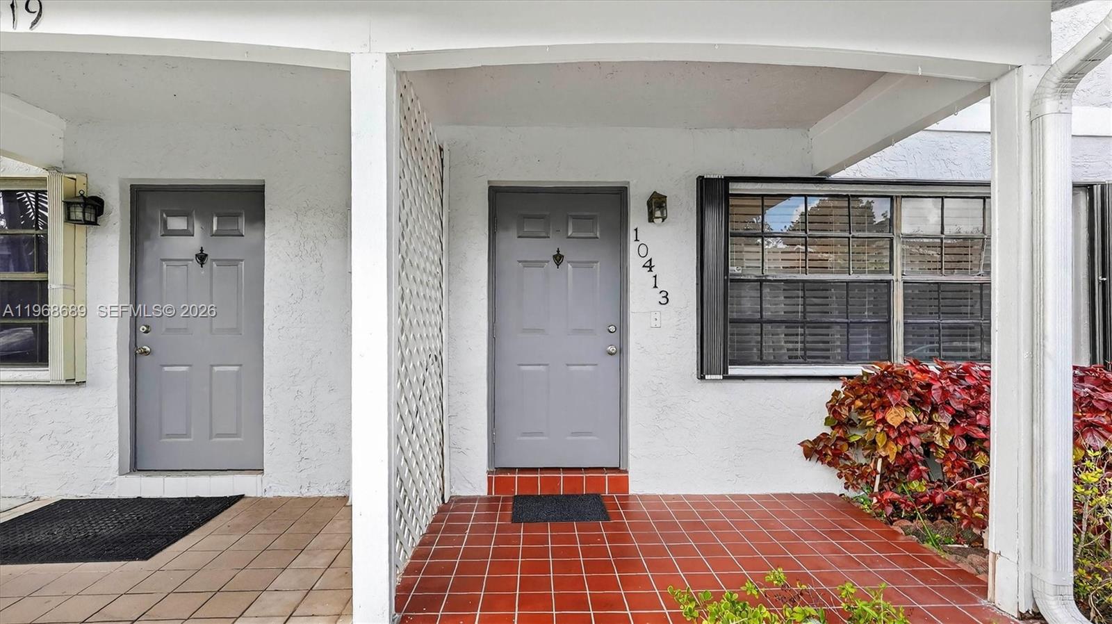 10413 NW 6th St Pembroke Pines, FL 33026