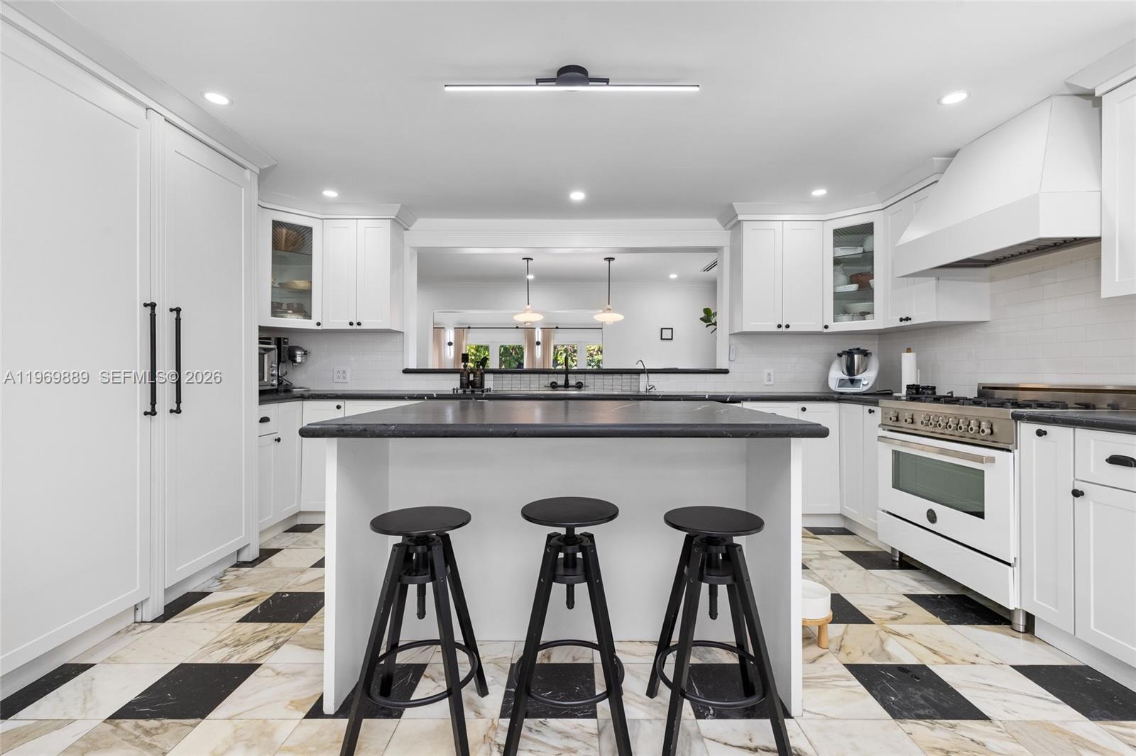 18301 SW 50th St Southwest Ranches, FL 33331