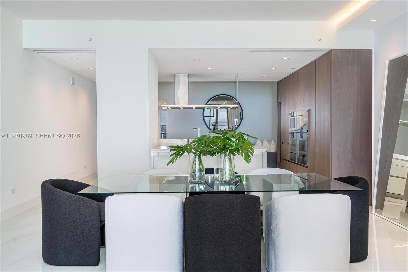 image Turnberry Ocean Club15