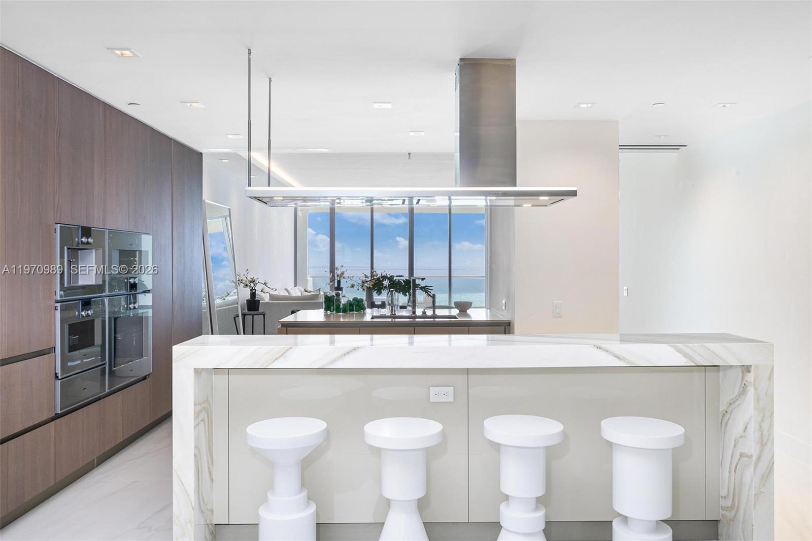 image Turnberry Ocean Club16