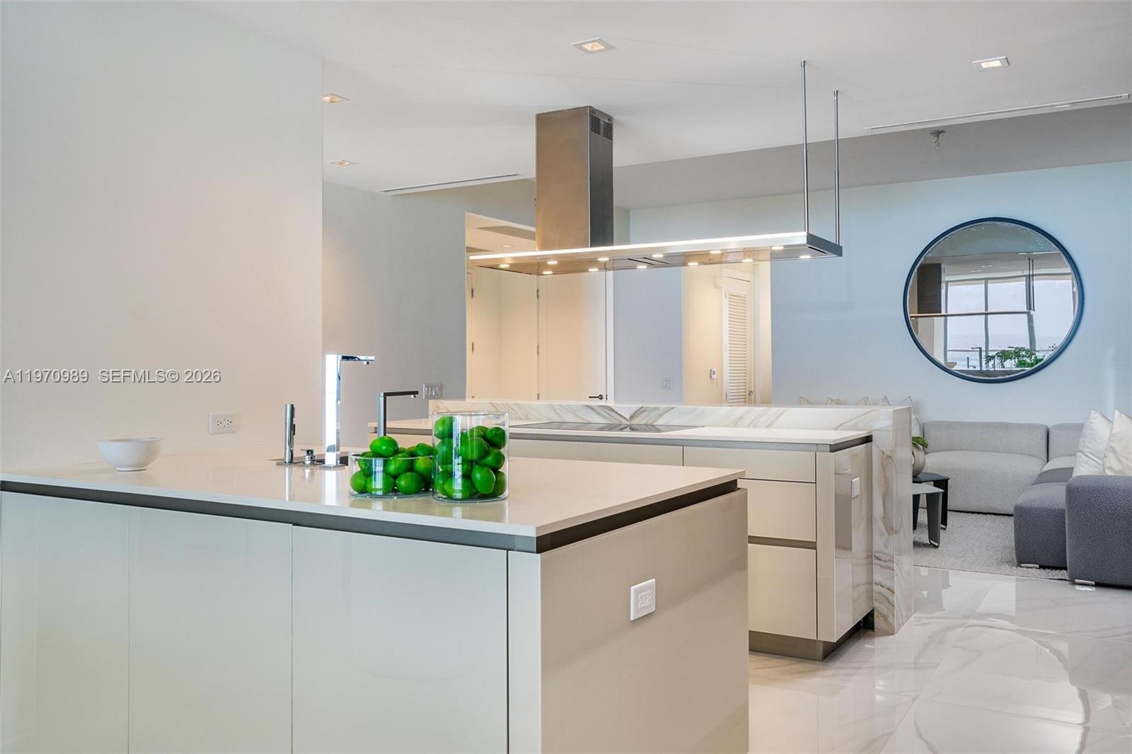 image Turnberry Ocean Club19