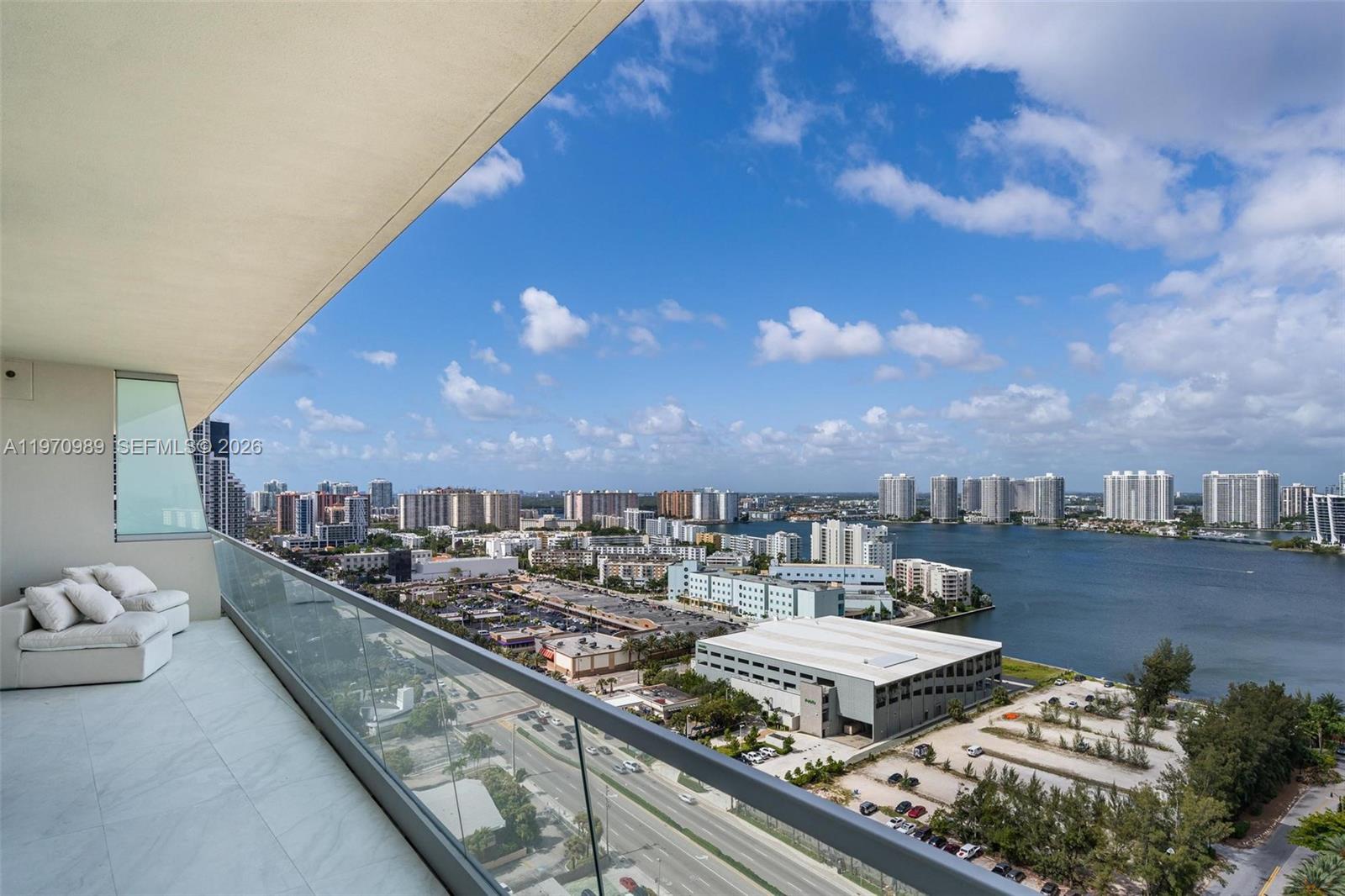 image Turnberry Ocean Club22