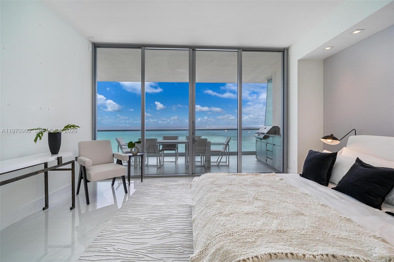 image Turnberry Ocean Club30