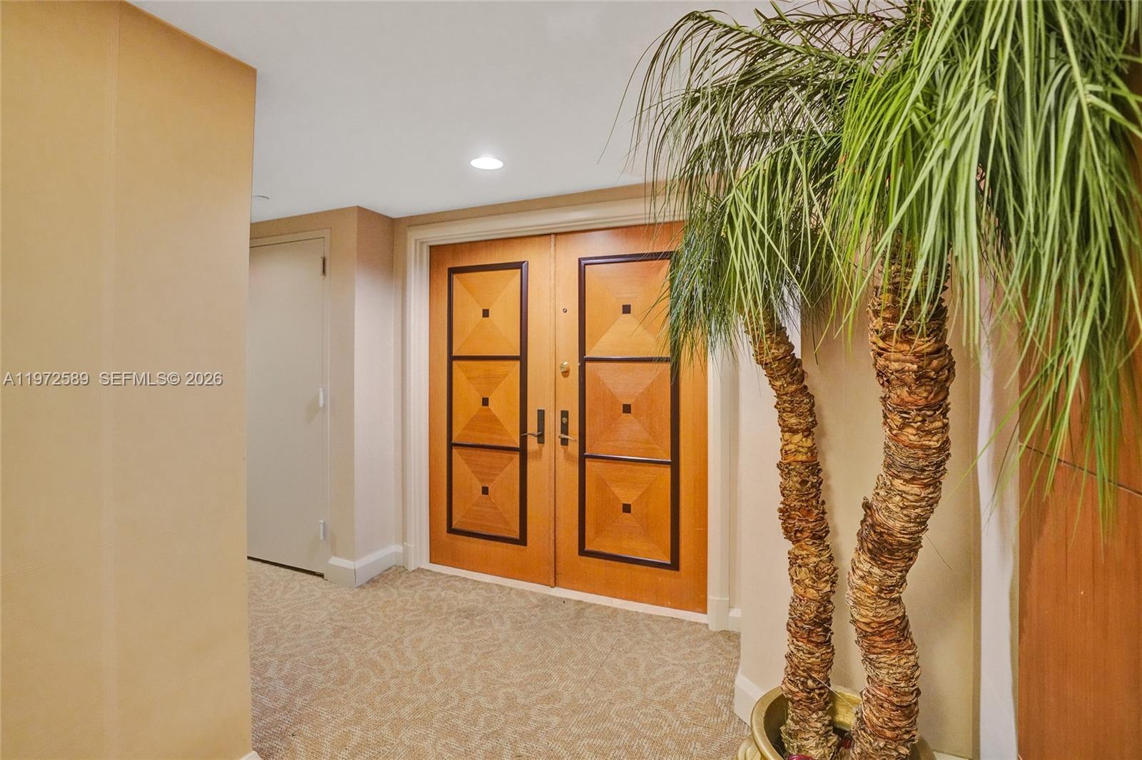 17555 Collins Ave #1701 Sunny Isles Beach, FL 33160